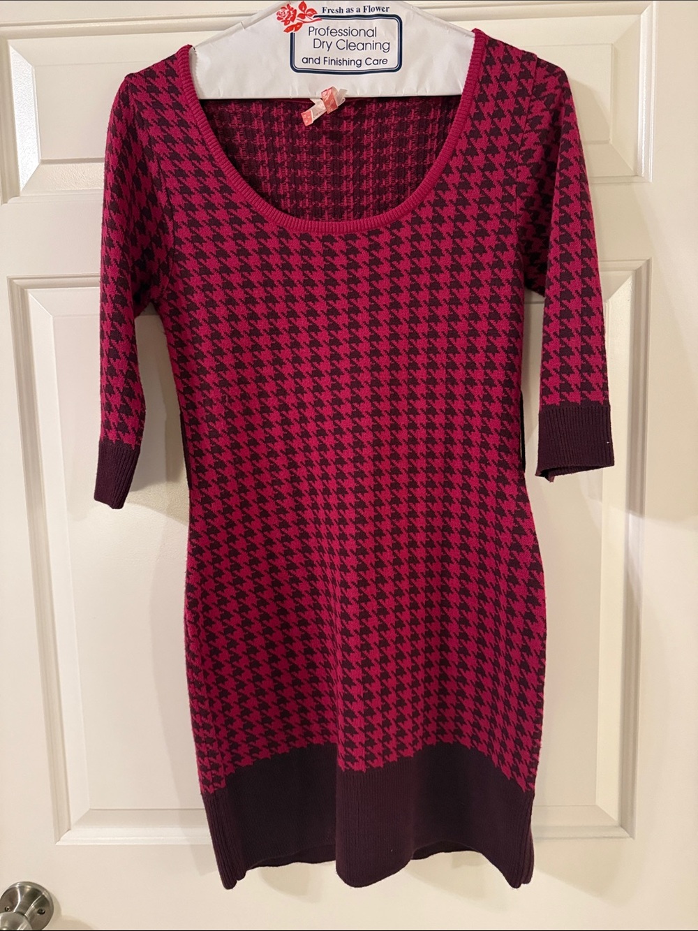 Derek Heart Fuchsia and Plum Houndstooth Knit Mini Dress
